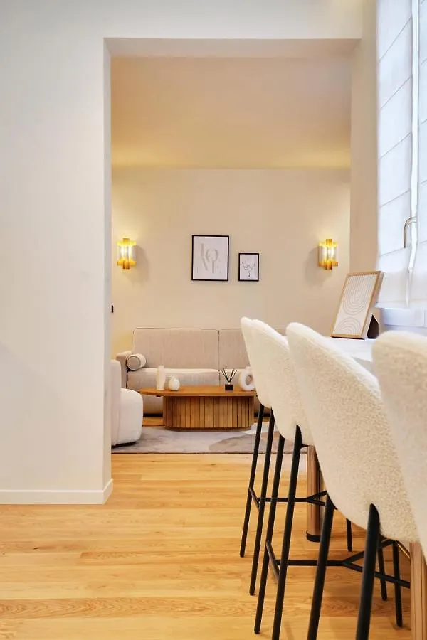 Chic - 2br-6p - Opera House 아파트 *